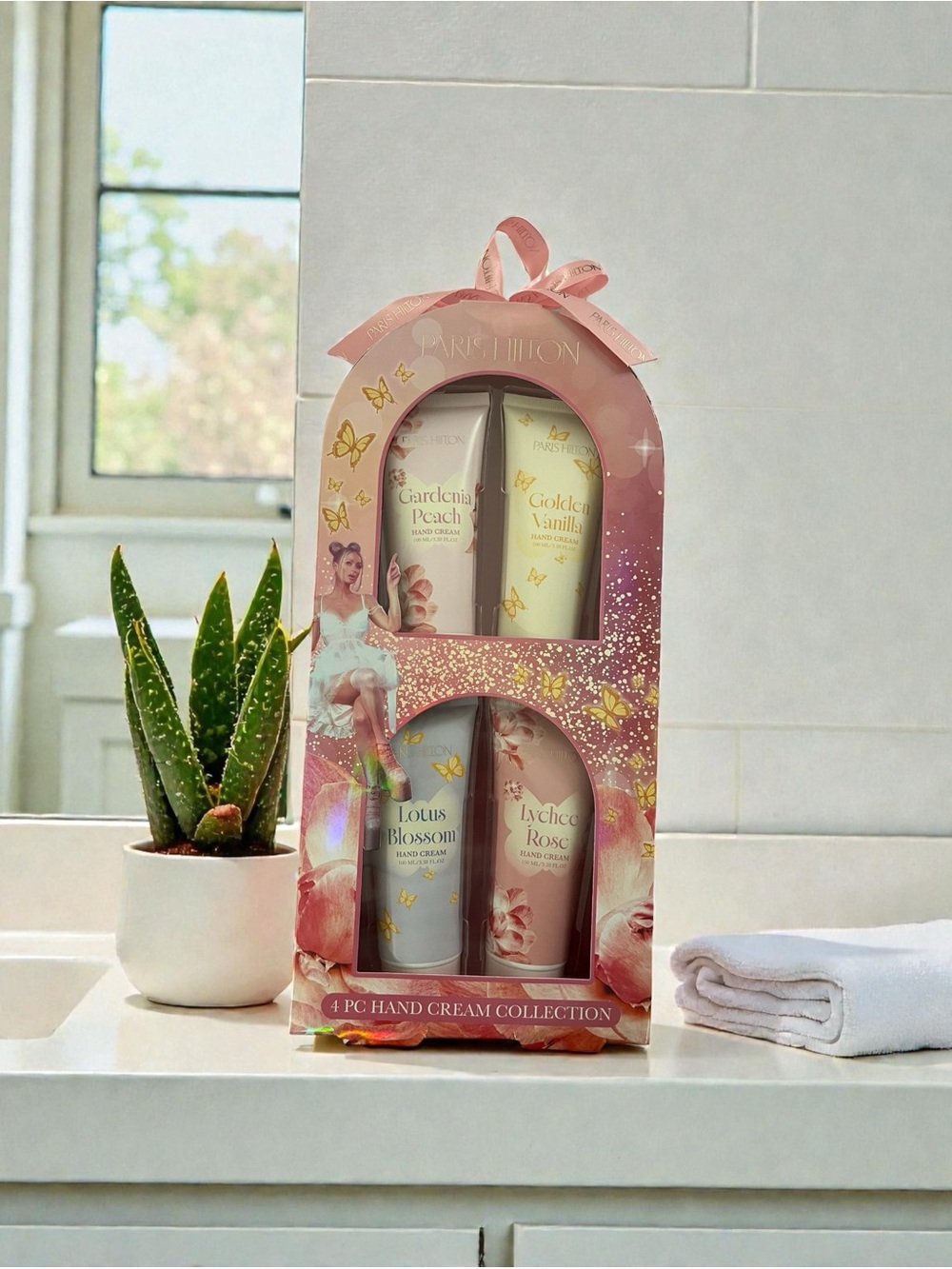 Paris Hilton 4-Piece Hand Cream Set - New